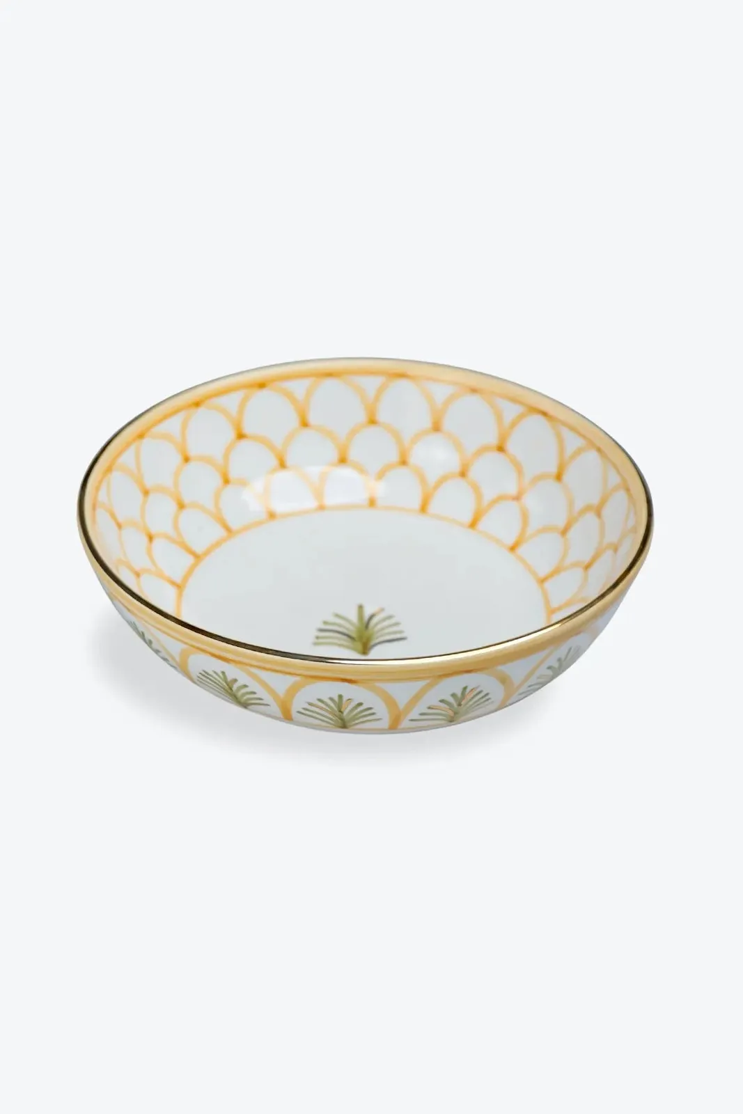 Petit saladier bas en céramique marocaine avec motif doré intérieur