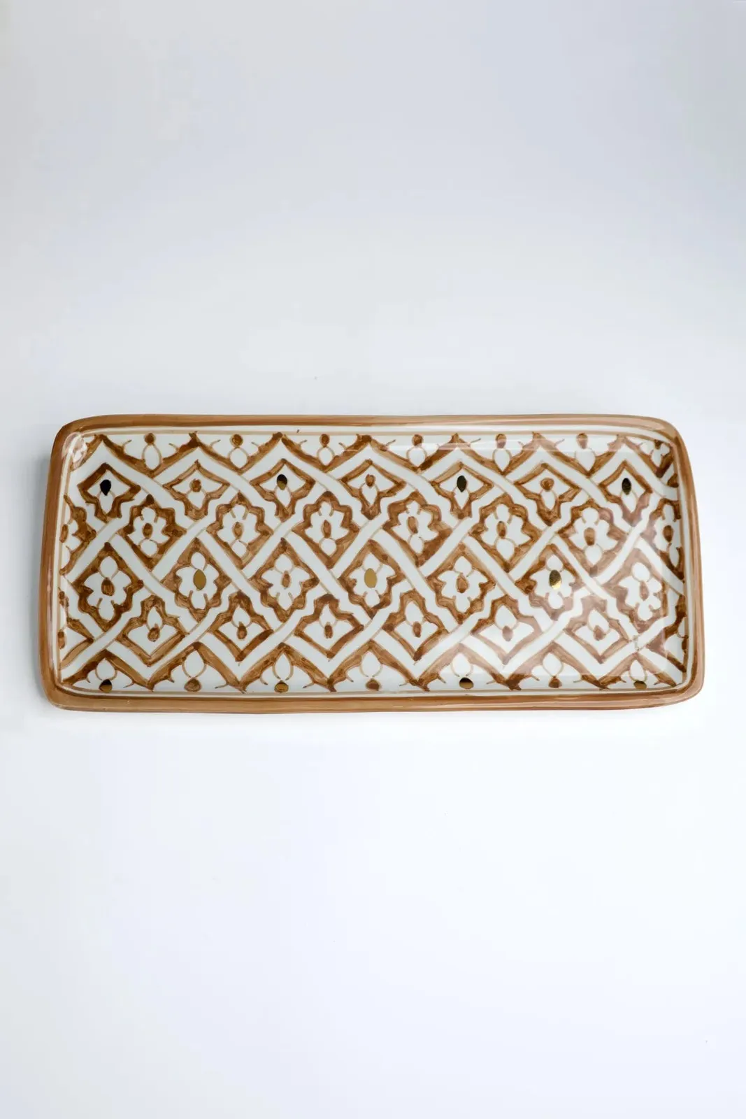 Plateau long rectangulaire en céramique artisanale marocaine