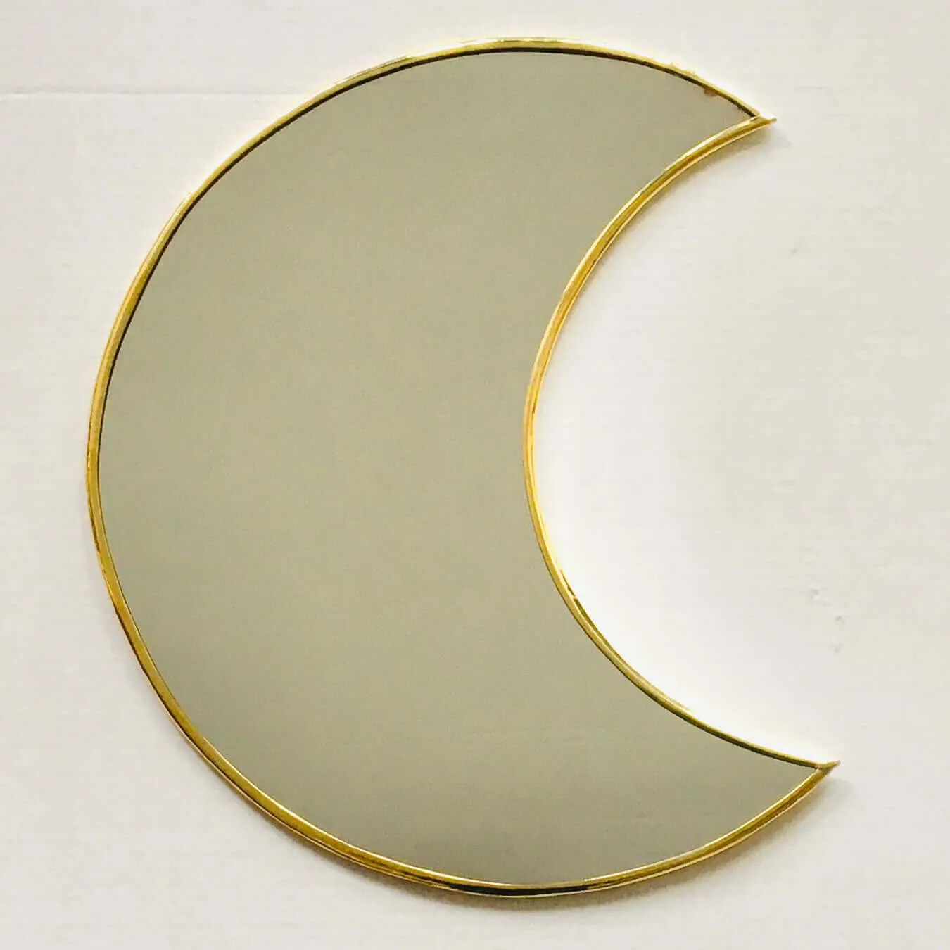 Miroir marocain en forme de lune croissante en laiton, fait main