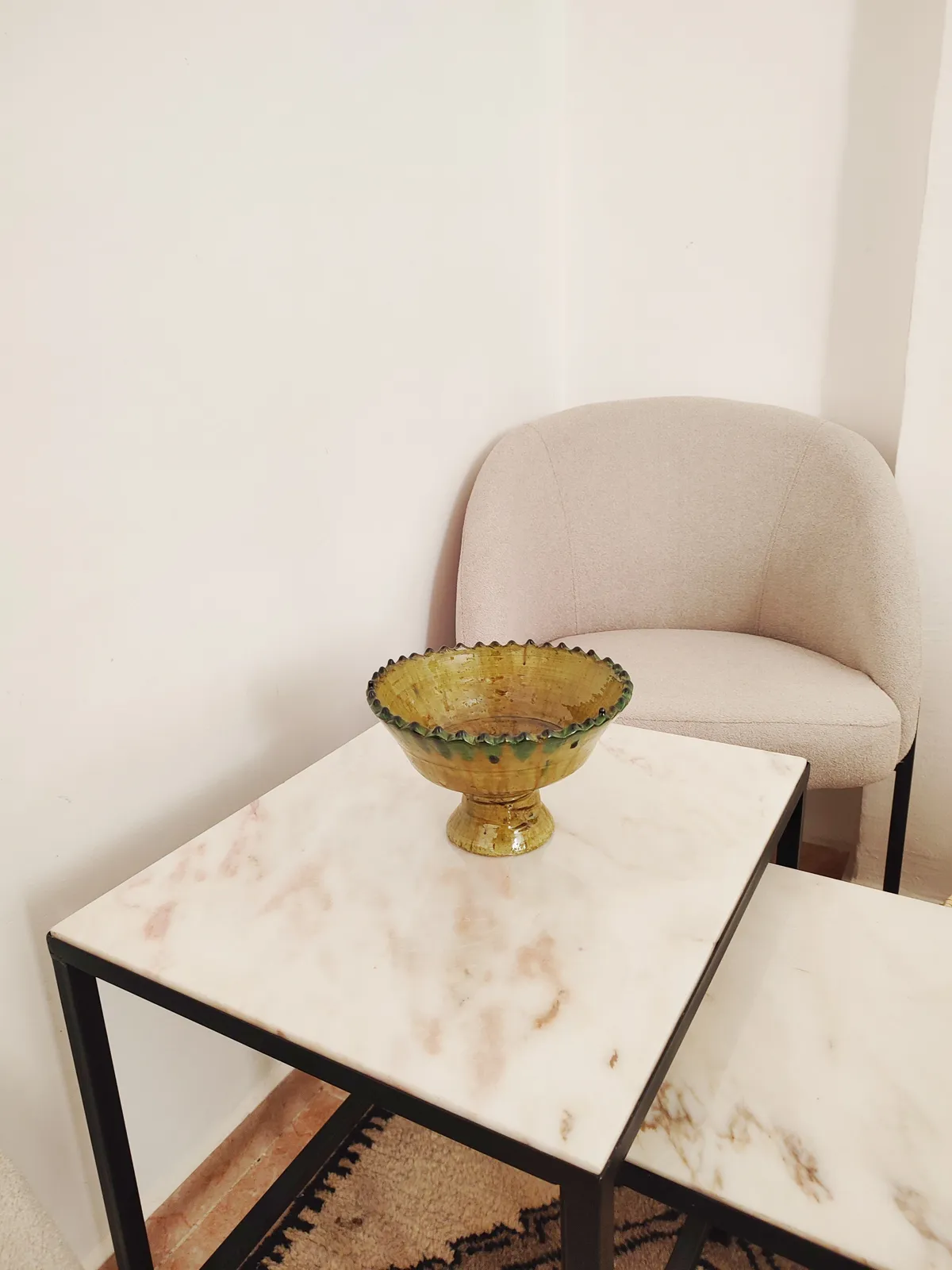 Bol en céramique artisanale jaune de Tamegroute façonné à la main