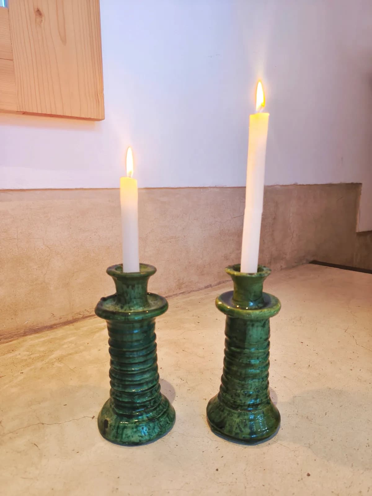 Bougeoir en céramique artisanale verte de Tamegroute, fait main au Maroc